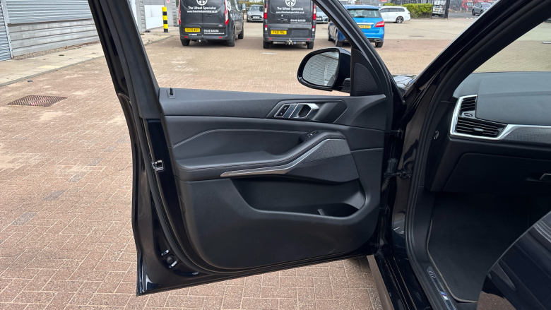 BMW X5 xDrive30d M Sport 5dr Auto Diesel Estate